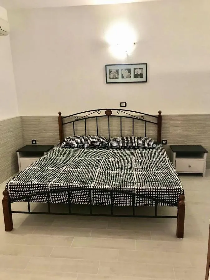 Salis Διαμέρισμα Novigrad Istria 0*,